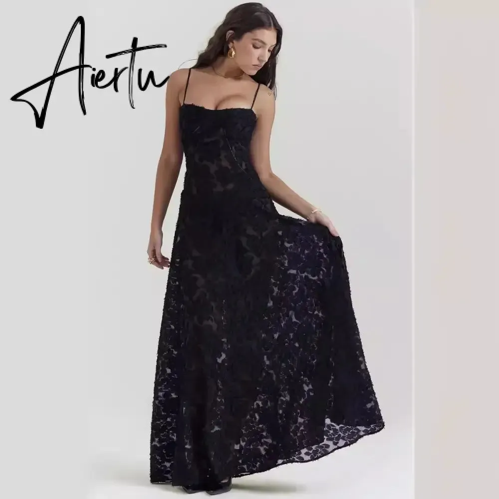 Aiertu New Summer Elegant Maxi Dress 2024 New Arrival Purple Spaghetti Strap Wedding Guest Dress Lace Up Party Dresses