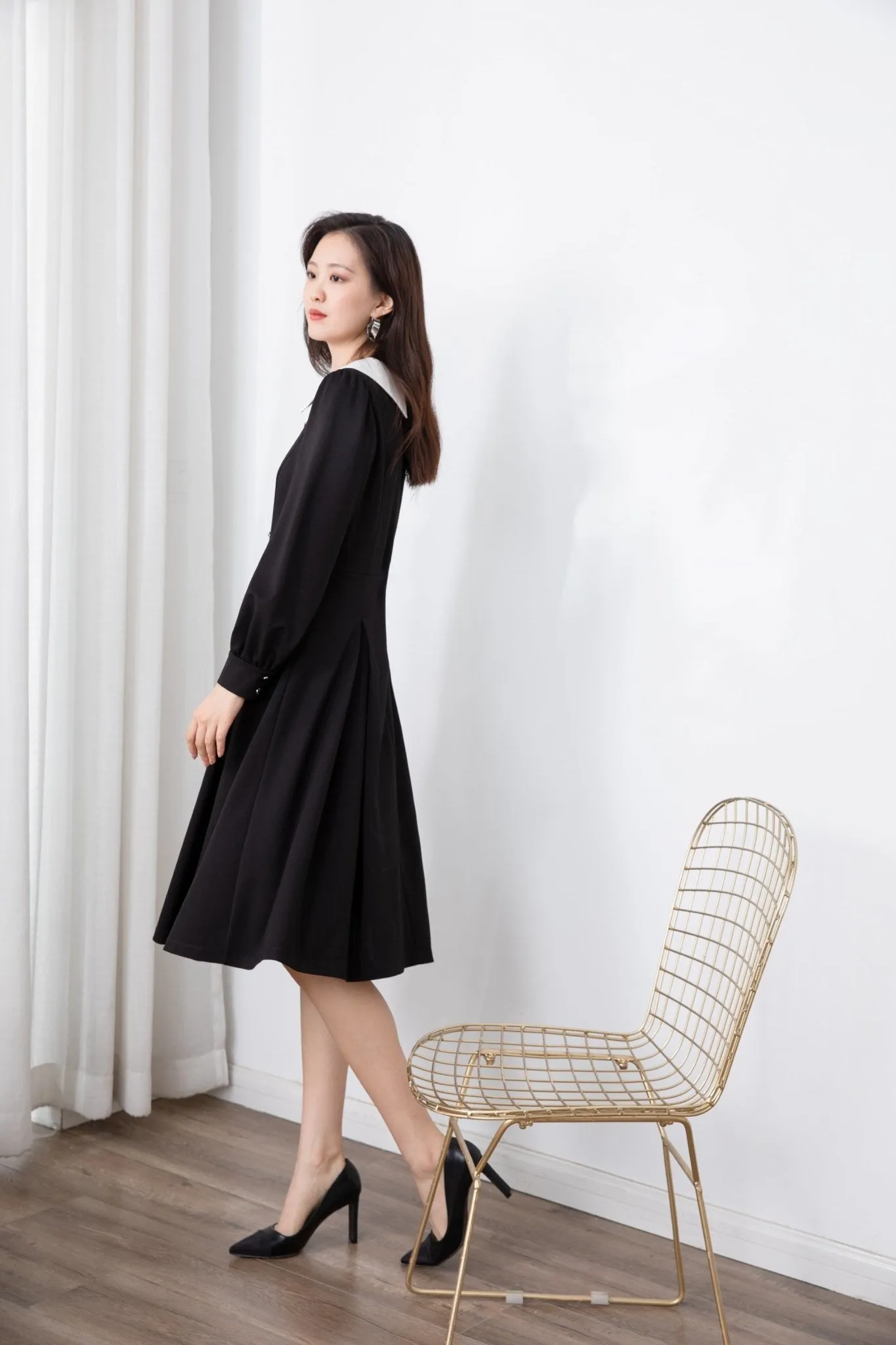 Black Contrast Collar Dress