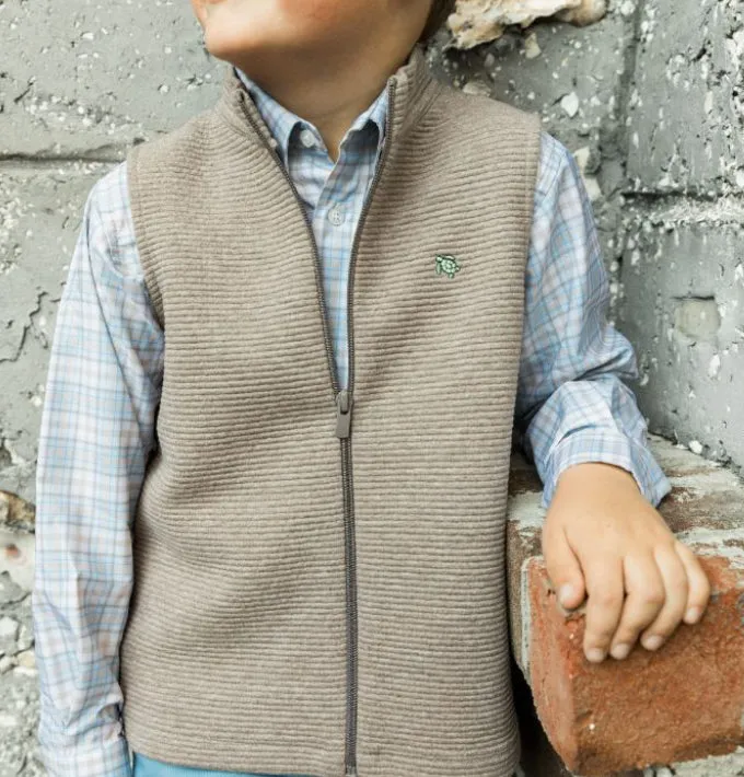 Briggs Acorn Vest