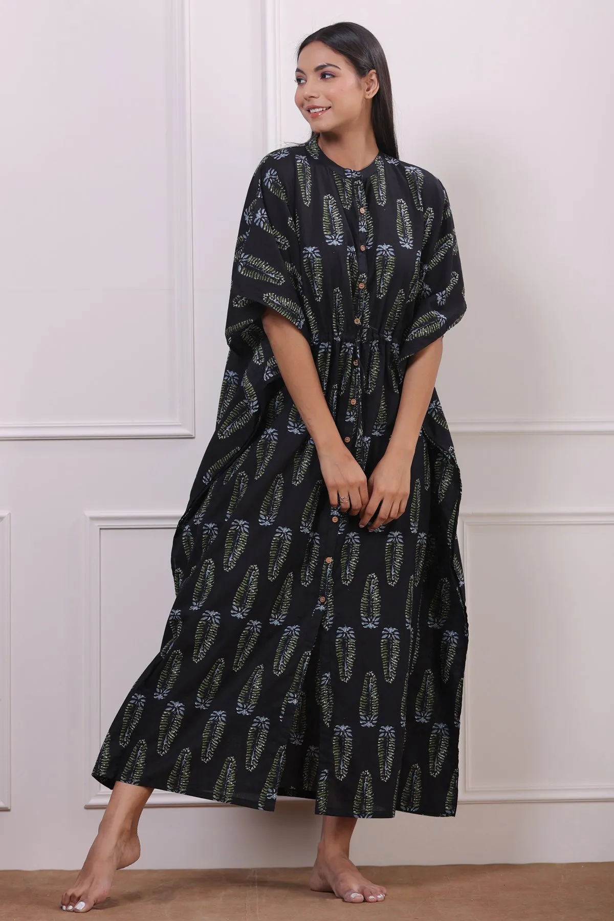 Royal Motifs on Black Front Buttoned Kaftan