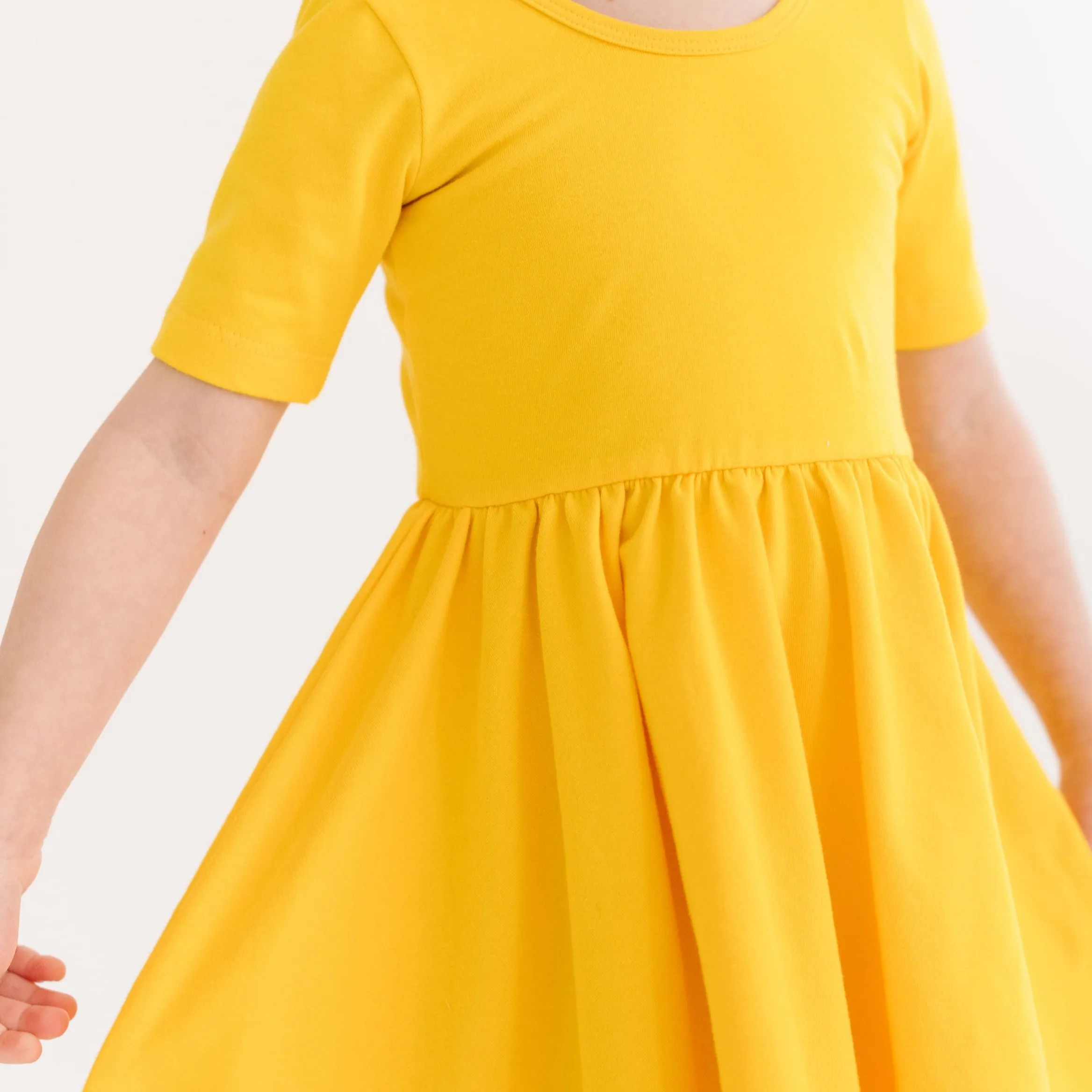 The Short Sleeve Ballet Dress in Lemon