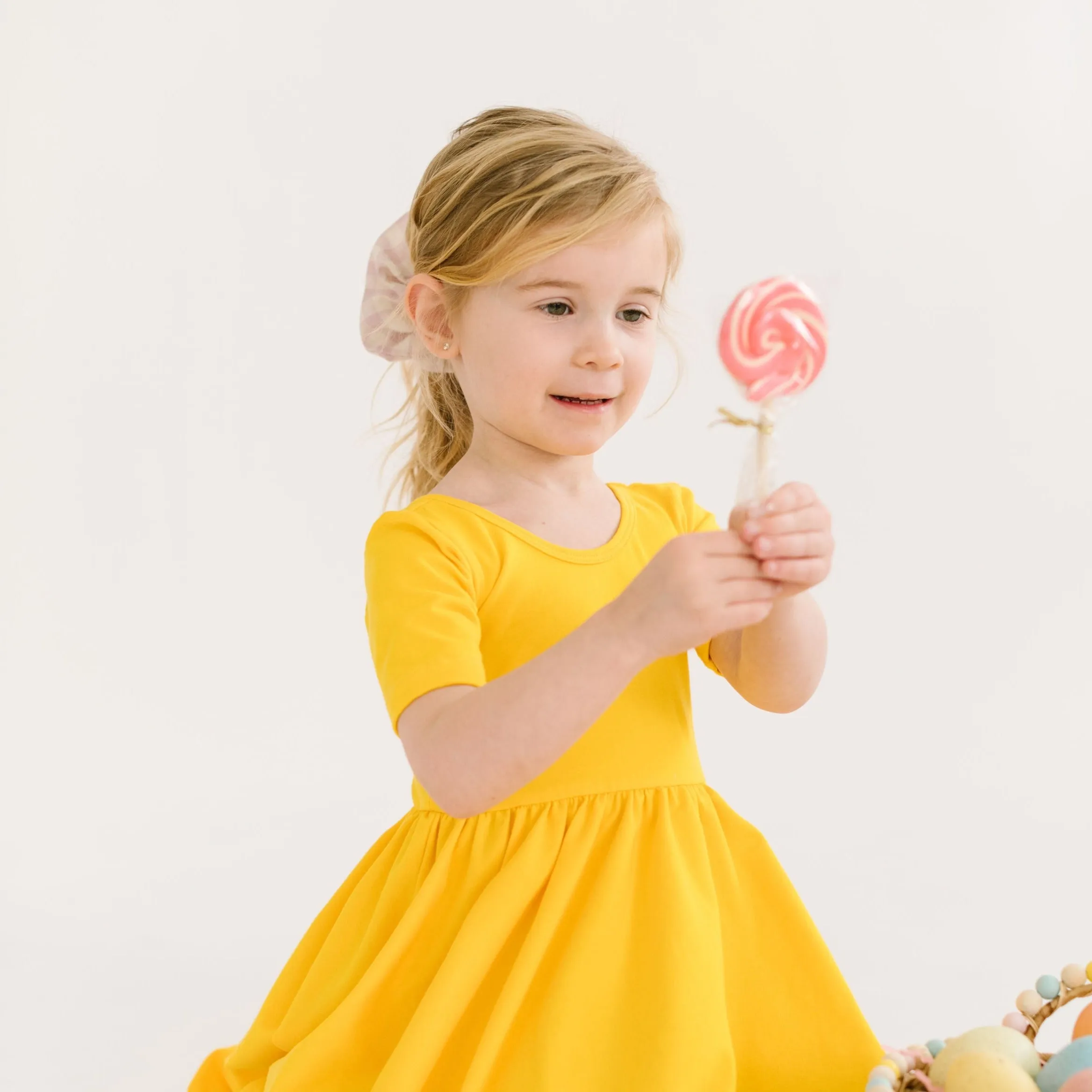 The Short Sleeve Ballet Dress in Lemon