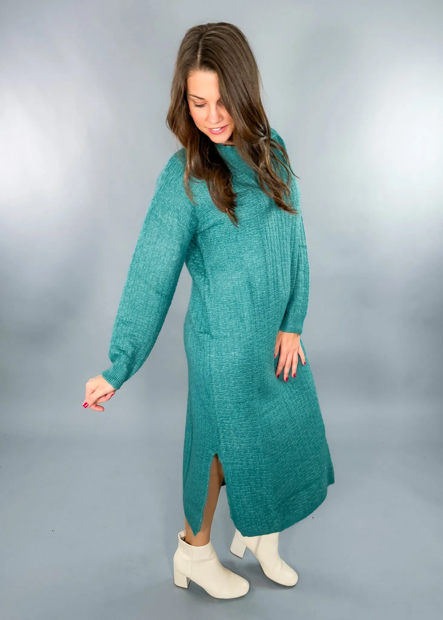 Timea Bleu Canard Sweater Dress